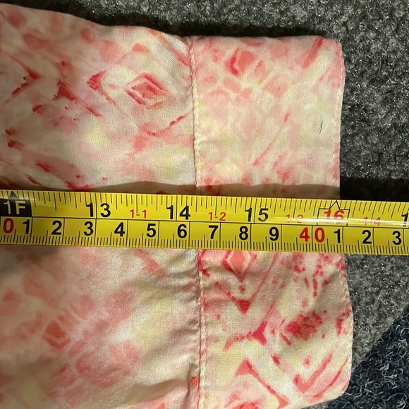 Gloria Vanderbilt Women’s L Button Down Pleated Pink Splash Blouse Tie Sleeve - Picture 9 of 12